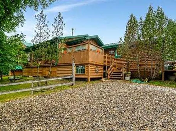 240 N Essex St, Carbon, AB T0M 0L0