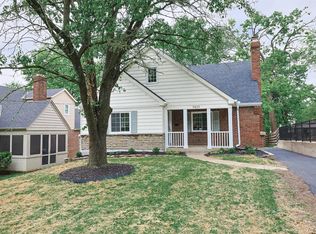 5829 Pandora Ave, Cincinnati, OH 45213