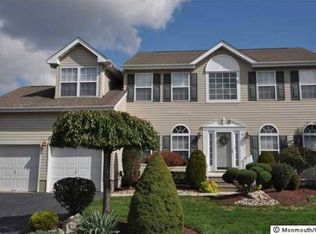 21 Arbor Cir, Edison, NJ 08837