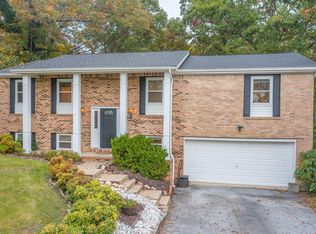 4514 Sherry Ln, Hixson, TN 37343