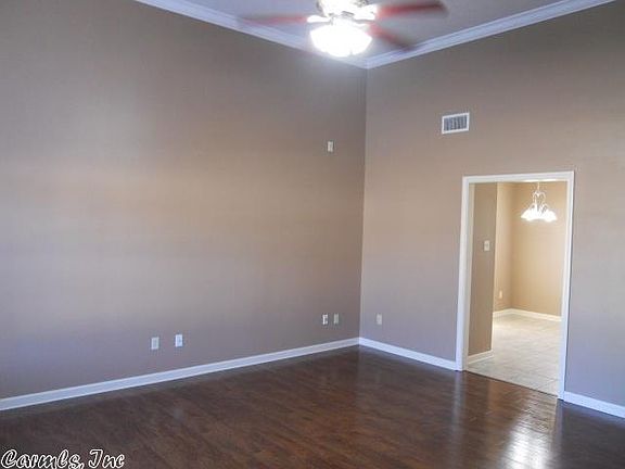 4th image of 1800 Hidden Oaks Dr