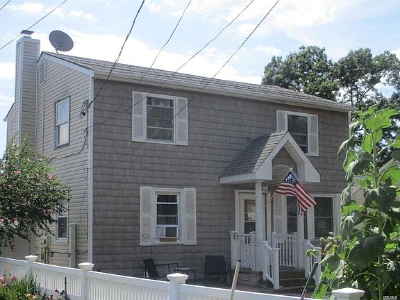 4th image of 22 Pearl Ave