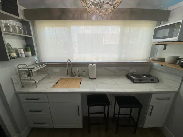 (undisclosed Address), Long Beach, CA 90803