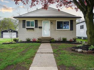 16282 Evergreen Ave, Eastpointe, MI