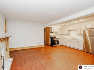 112 Home Ave APT G1, Oak Park, IL