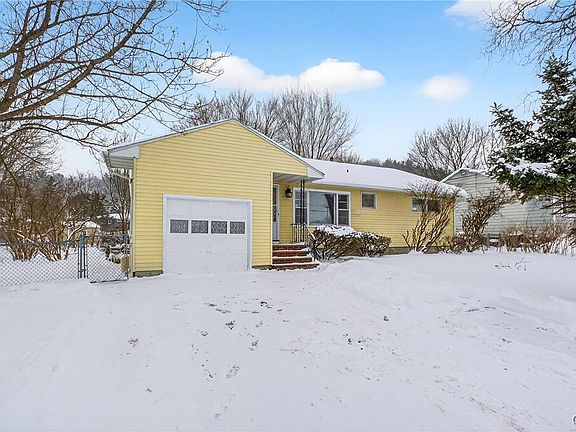2nd image of 1505 Grand Ave