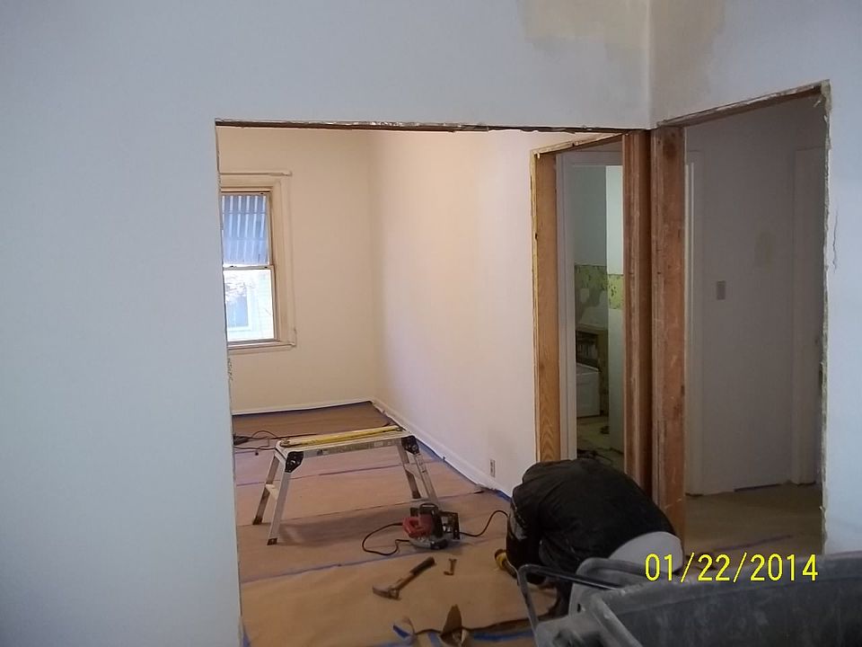 HALL WAY DURING REMODEL 