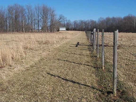 4th image of 58 E County Road 700 S