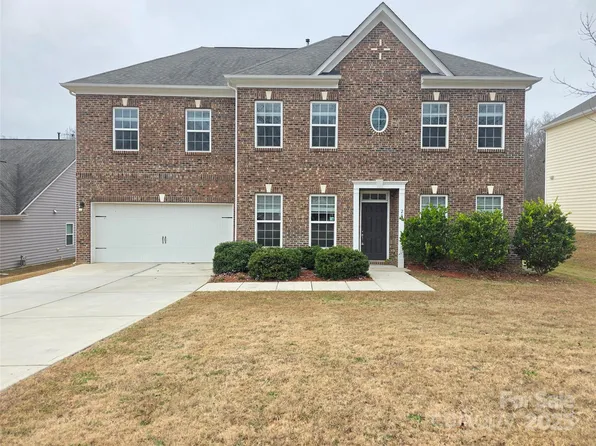 206 Sassafras Rd, Mooresville, NC 28115