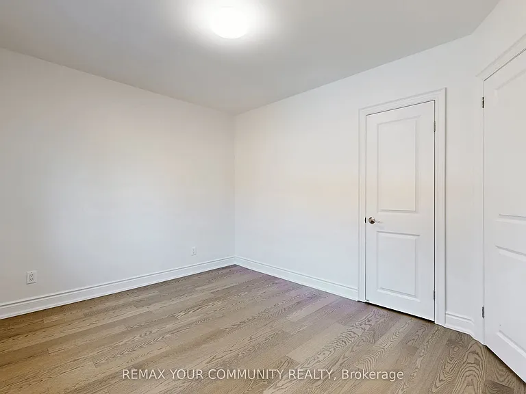 135 Searle Ave — Photo 19