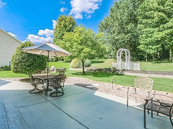 3rd image of 1003 Marions Cove Dr