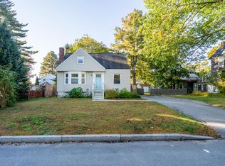 30 Riggs St, Portland, ME 04102