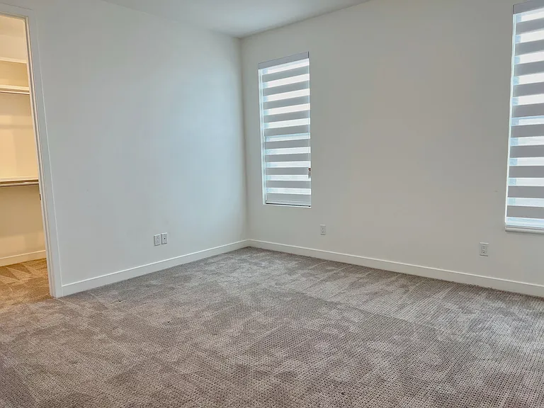 10920 E North Ln — Photo 29