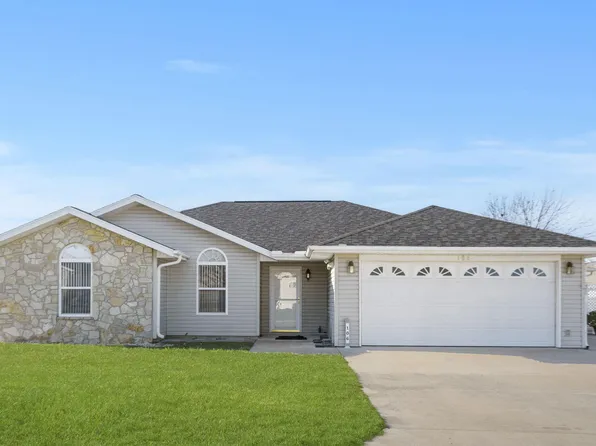 106 Neals Trail, Reeds Spring, MO 65737