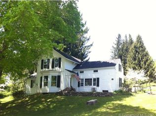 37 Ore Mine Rd, Lakeville, CT 06039