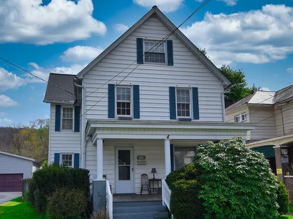 618 Liberty St, Franklin, PA 16323