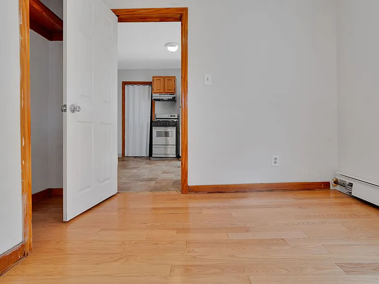 11 Carpenter St #3 — Photo 5