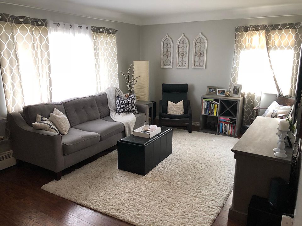 1st image of 437 Woodlawn Ave