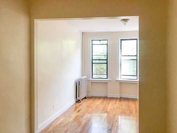 3rd image of 801 Saint Johns Pl #2RXX