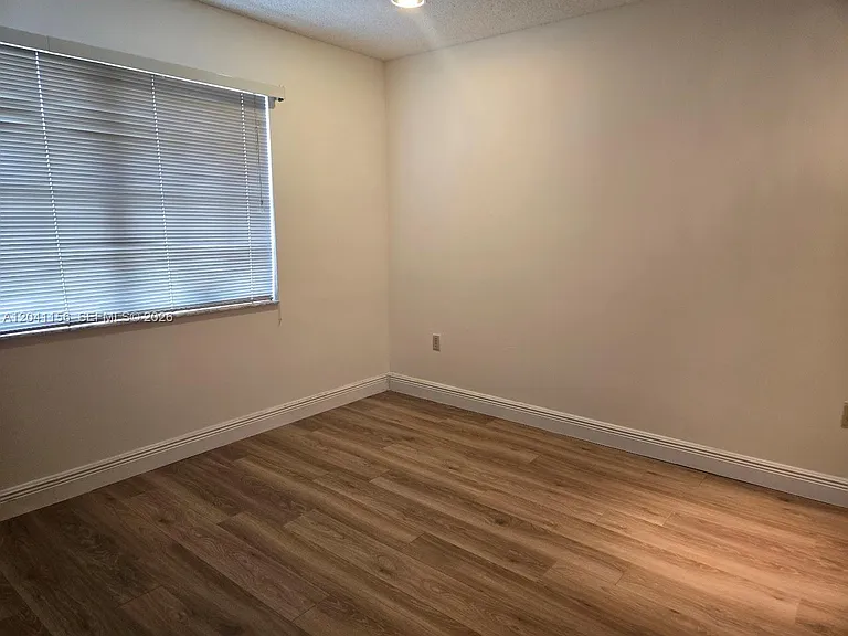 15630 SW 46th Ter — Photo 25