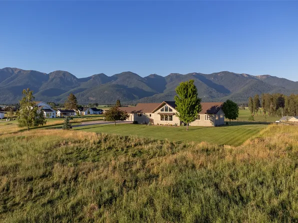 335 Sunny Dene Ln, Kalispell, MT 59901