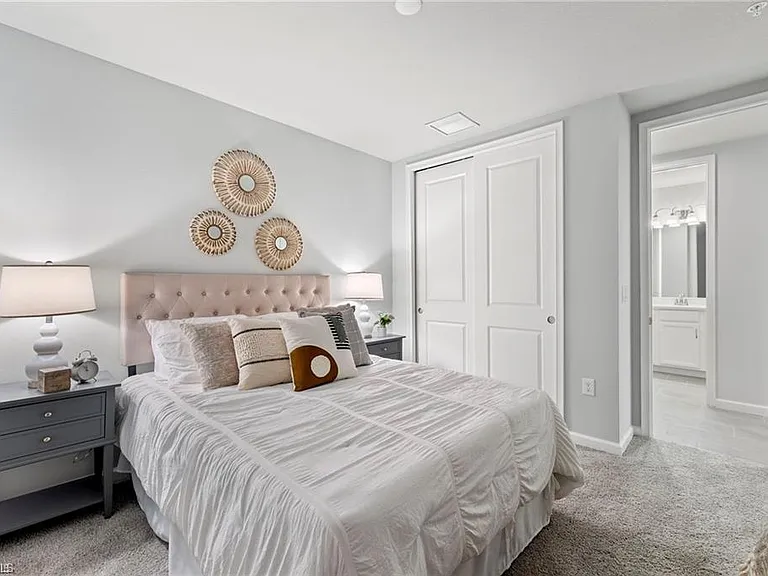 4676 Arboretum Cir #102 — Photo 20