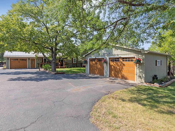 2nd image of 5503 Wildwood Dr