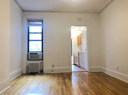Rented by Lindemar LLC | media 42
