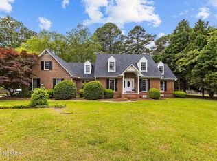 108 Bishop Dr, Winterville, NC 28590