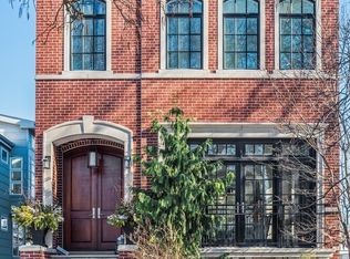 3531 N Hamilton Ave, Chicago, IL 60618