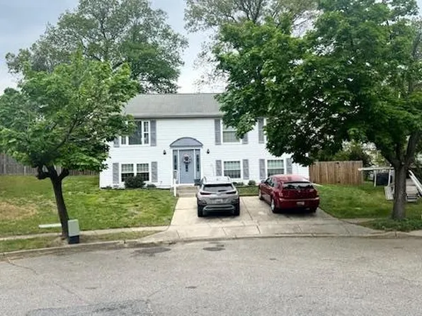 2904 Bristol Channel Ct, Pasadena, MD 21122