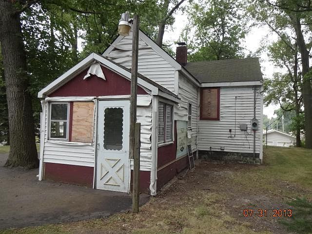 1st image of 2788 Warren St