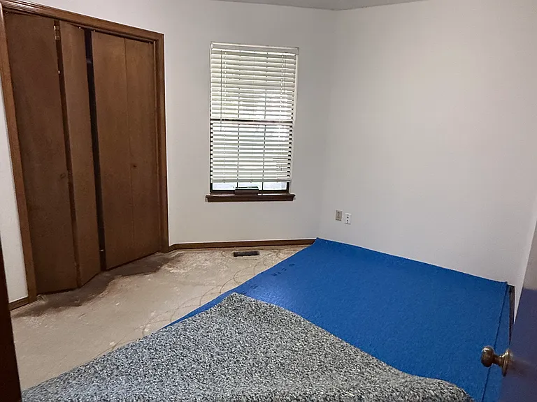 1528 Simon Ave — Photo 12