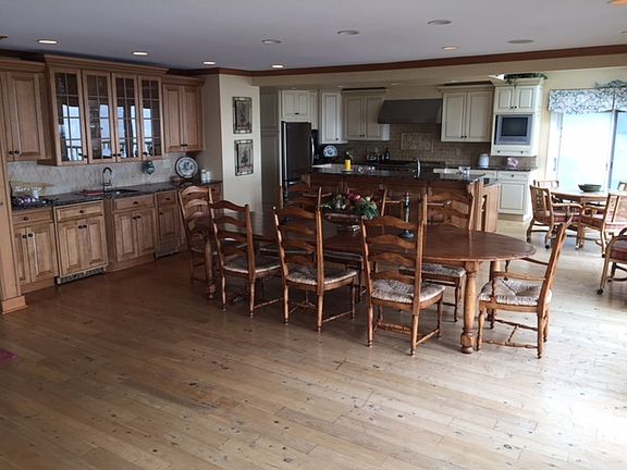 4th image of 12262 Lakeshore Dr