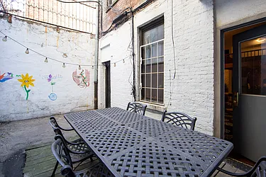 Rented by Living New York
