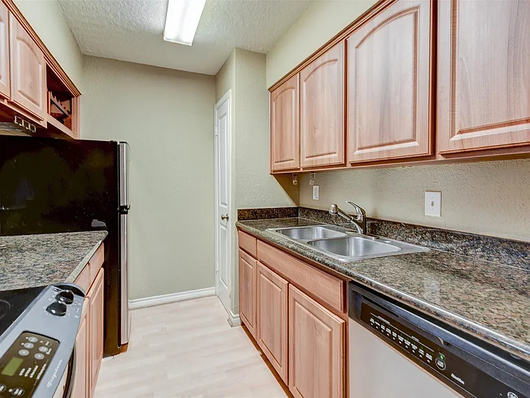 3224 Timmons Ln #166 — Photo 15
