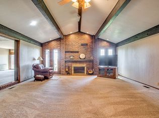 715 E Keowee Rd, Kremlin, OK 73753