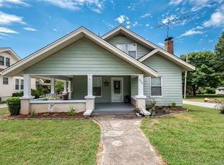 202 E Boyd St, Maiden, NC 28650