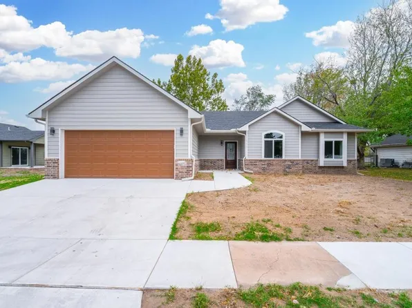 2011 W 31st St N, Wichita, KS 67204