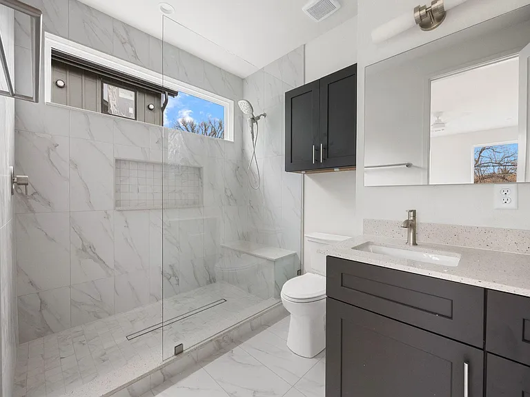 1709 Maple Ave #2B — Photo 21