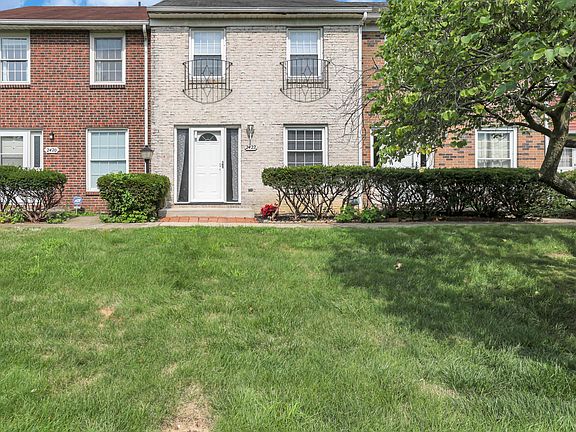 2nd image of 2422 Hardesty Dr S #S11