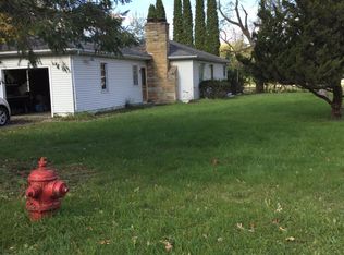 5117 Park Lake Rd, East Lansing, MI 48823
