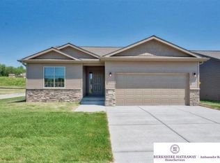 2722 N 202nd Ave, Omaha, NE 68022