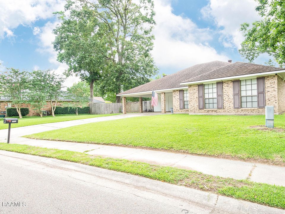 1203 Broadmoor Blvd, Lafayette, LA 70503 Zillow