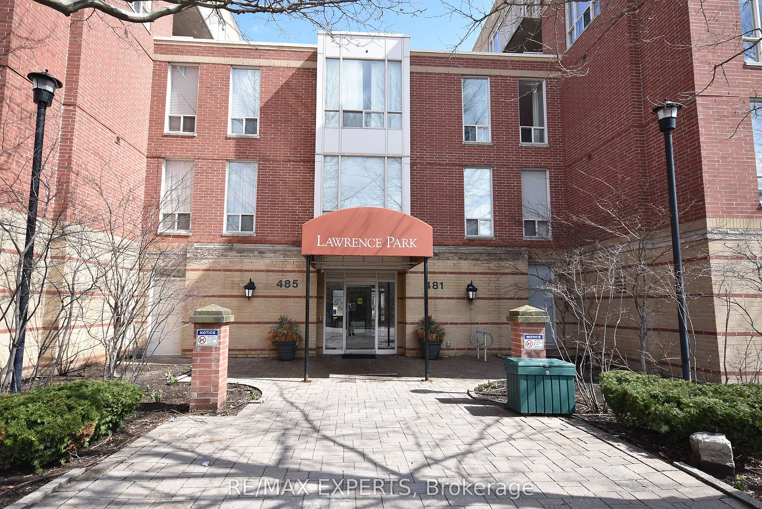 481 SW Rosewell Ave #506 photo 1