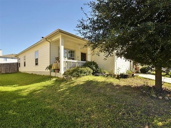 Front porch, a great place for outdoor entertaining