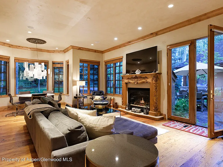 171 Cascade Ln — Photo 11