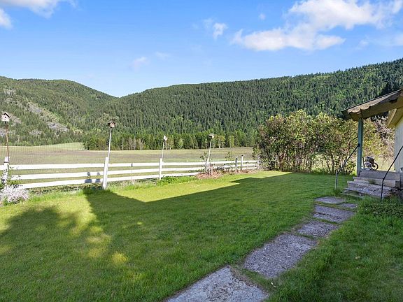 3rd image of 4345 Wilcox Rd