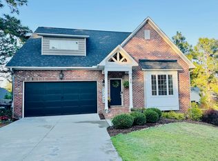 22 Calhoun Ln, Pinehurst, NC 28374