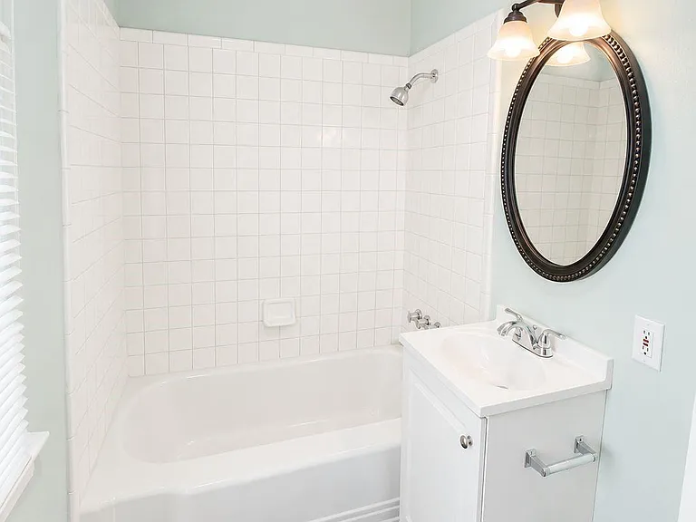 4114 Avenue S 1/2 #A — Photo 7